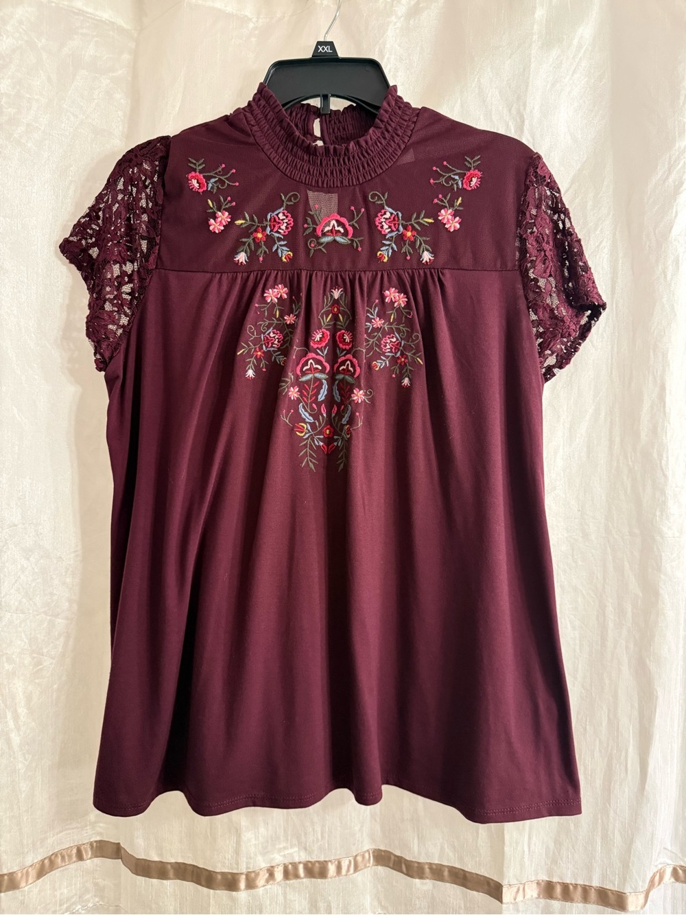 Time and Tru Burgundy Embroidered Lace Sleeve Tunic Top